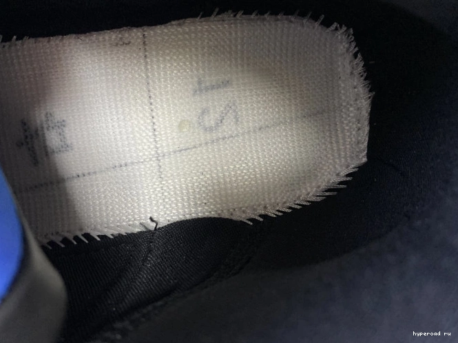 RED JORDAN GYM AIR TORO 487471-006 RETRO 14 0809